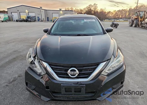 2018 Nissan Altima 2.5 from USA, damaged, VIN 1N4AL3AP5JC223326
